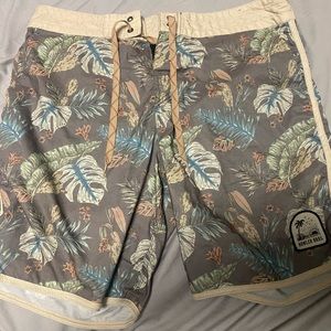 HOWLER BROTHERS BOARD SHORTS